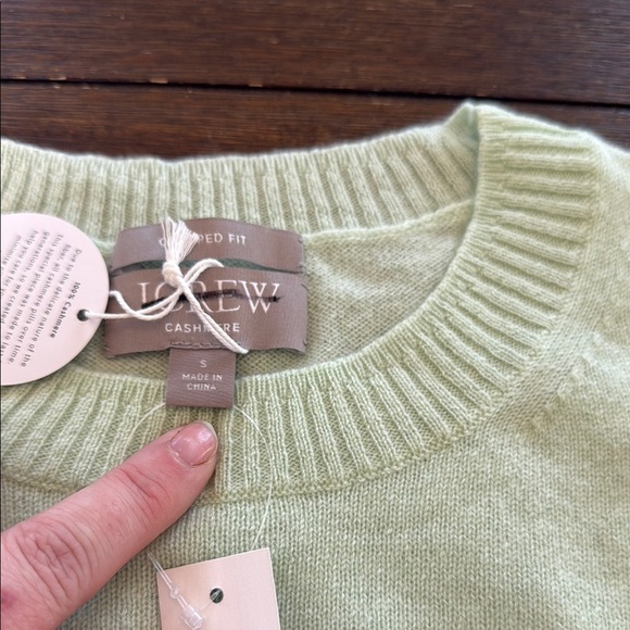J. Crew Cashmere shrunken crewneck sweater Size S - Picture 8 of 13